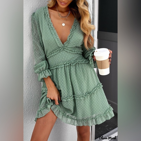 104. SMALL Women Green Layered Ruffled Open Back Puff Sleeve Swiss Dot Mini Dres - Picture 2 of 7